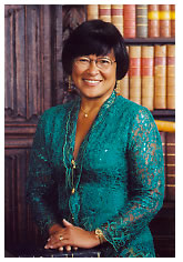 Josephine Chia